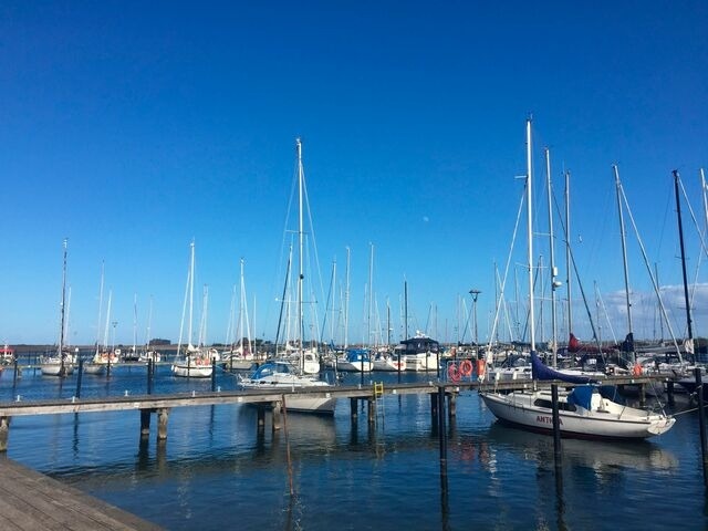 Ferienhaus in Heiligenhafen - Ostsee - Reetdachhaus Nr. 8 "Sonne und mehr" - mit Lademöglichkeit im Strand Resort - Bild 25