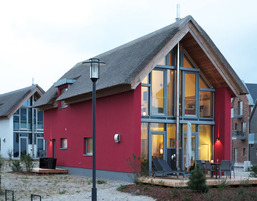 Ostsee - Reetdachhaus Nr. 14 "DasRoteHaus" im Strand Resort