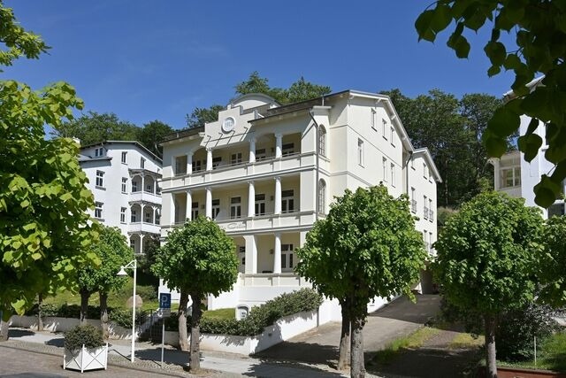 Ferienwohnung in Sellin - Ferienwohnung 1 Villa Celia Sellin strandnah für 6 Personen - Bild 2