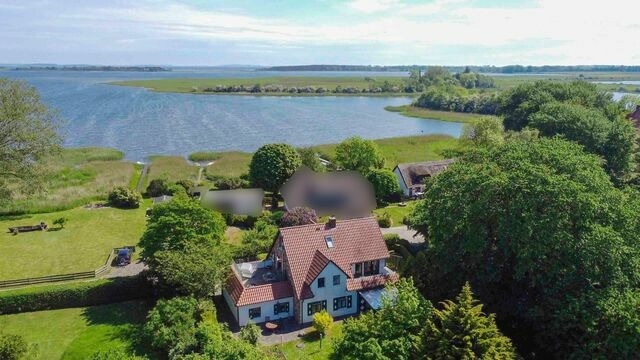 Ferienhaus in Garz - Ferienhaus Rügenbrise mit Seeblick direkt am Wasser - Bild 6